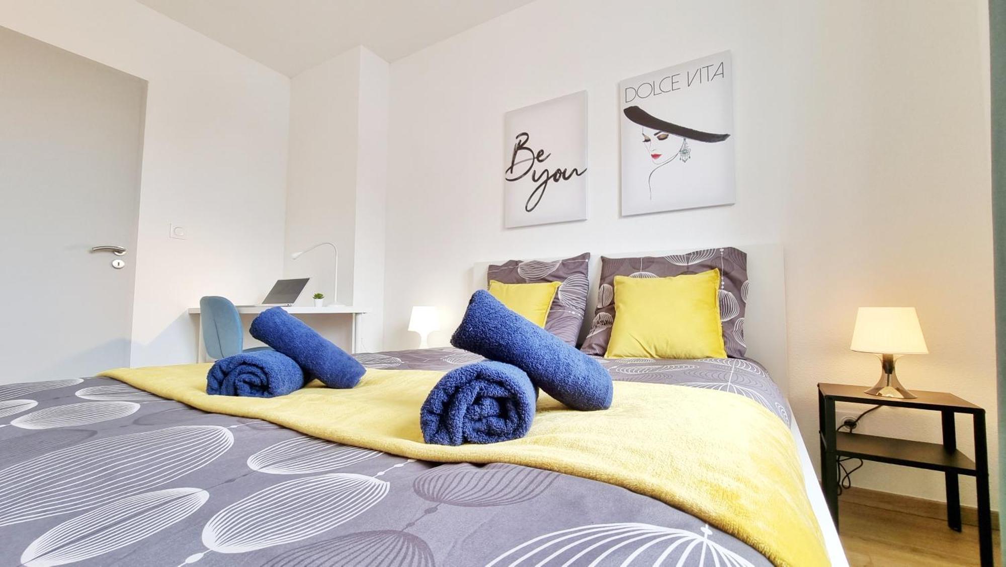 Le Triplex - 5 Chambres - 10 Pers- Fibre - Relax Bnb Mulhouse Dış mekan fotoğraf